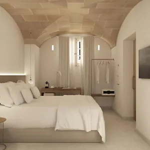 4* Hotel Llonga's 7th